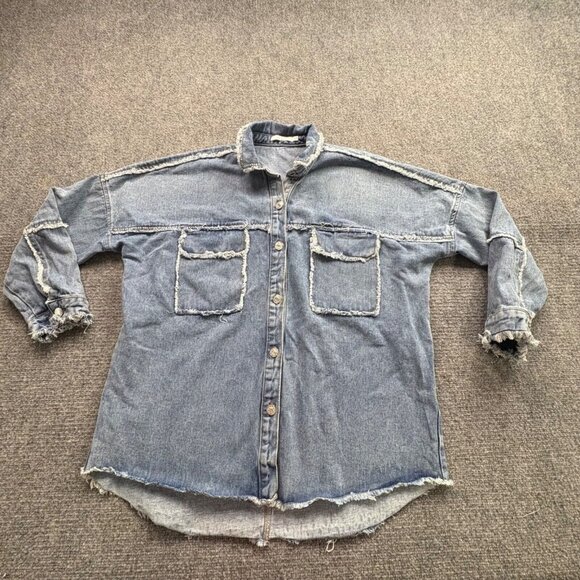 Veveret Tops - VTG Veveret Shirt Shaket Womens S Blue Demin Frayed Edges‎ Silver Studded Y2K